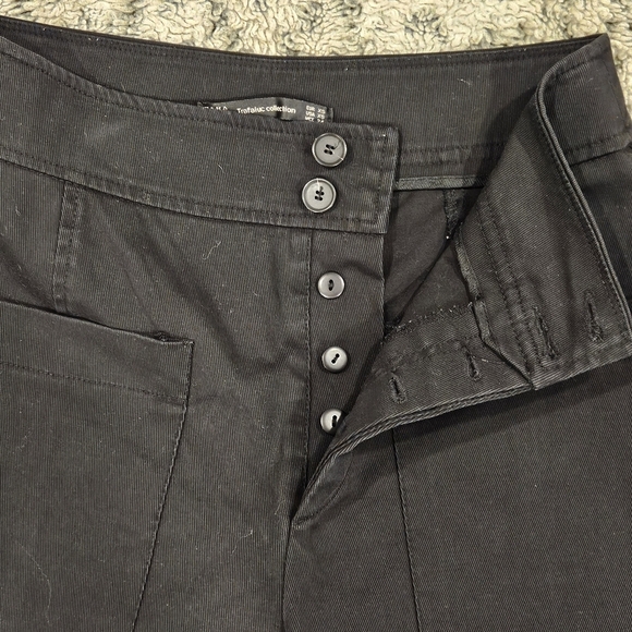 Zara SZ XS Black Roomy Barrel Leg Hi Rise Button Fly Cropped Utility Pants - Picture 3 of 13